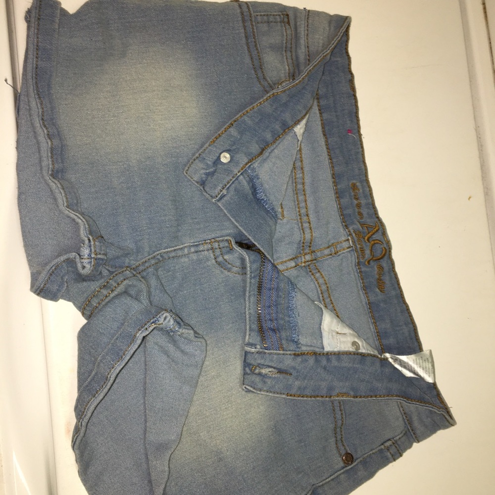 multiple shorts - Picture 2 of 5